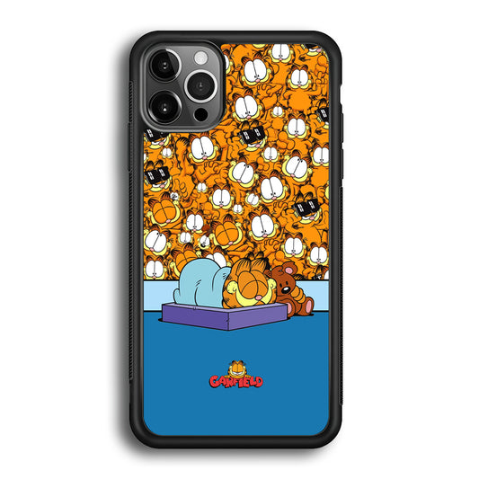 Garfield Warm on Sweet Dreams iPhone 12 Pro Case