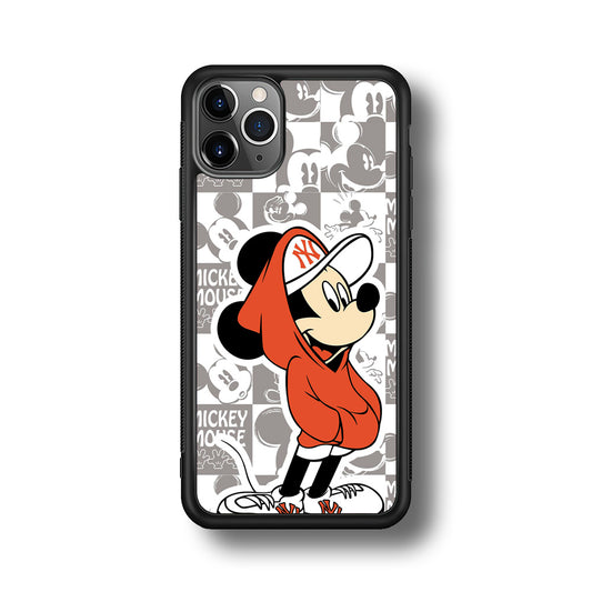 Mickey Mouse The Fans on Duty iPhone 11 Pro Max Case