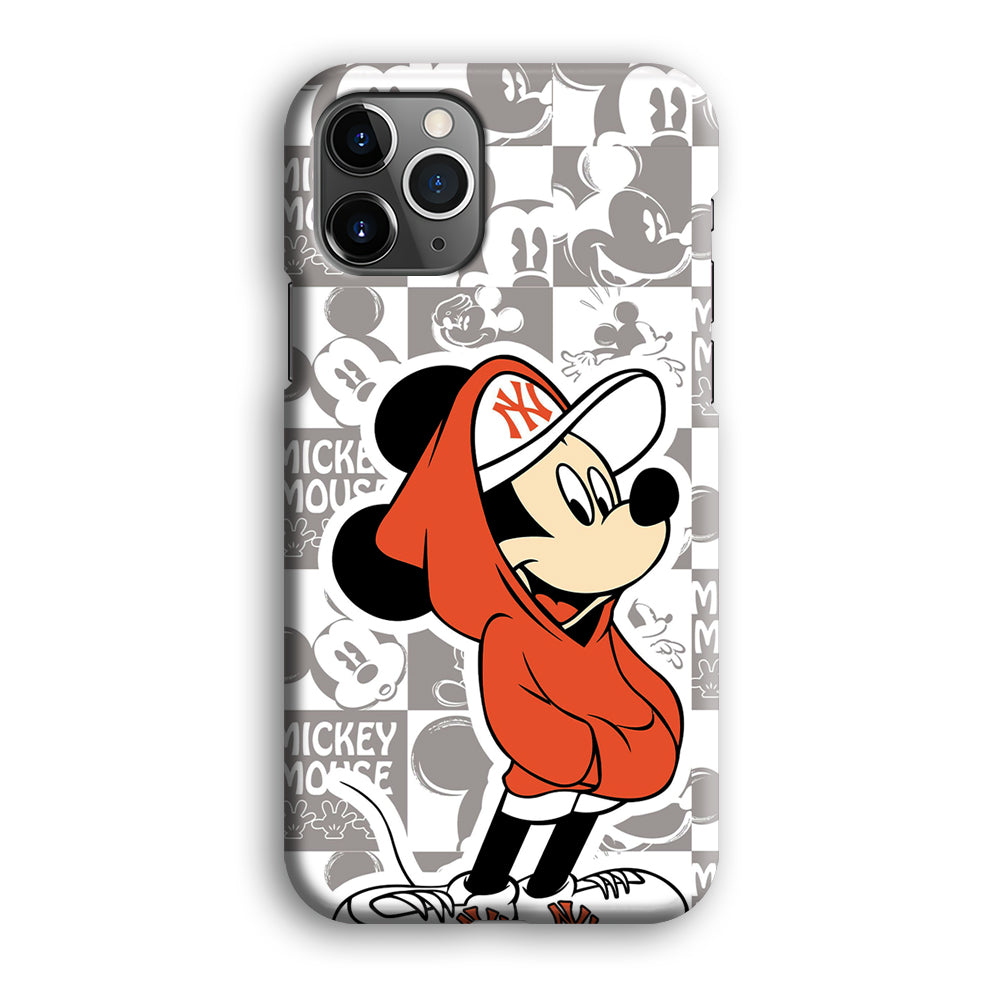 Mickey Mouse The Fans on Duty iPhone 12 Pro Case