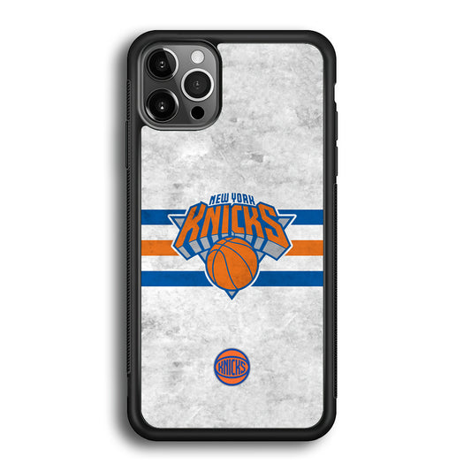 New York Knicks on Old Wall iPhone 12 Pro Case