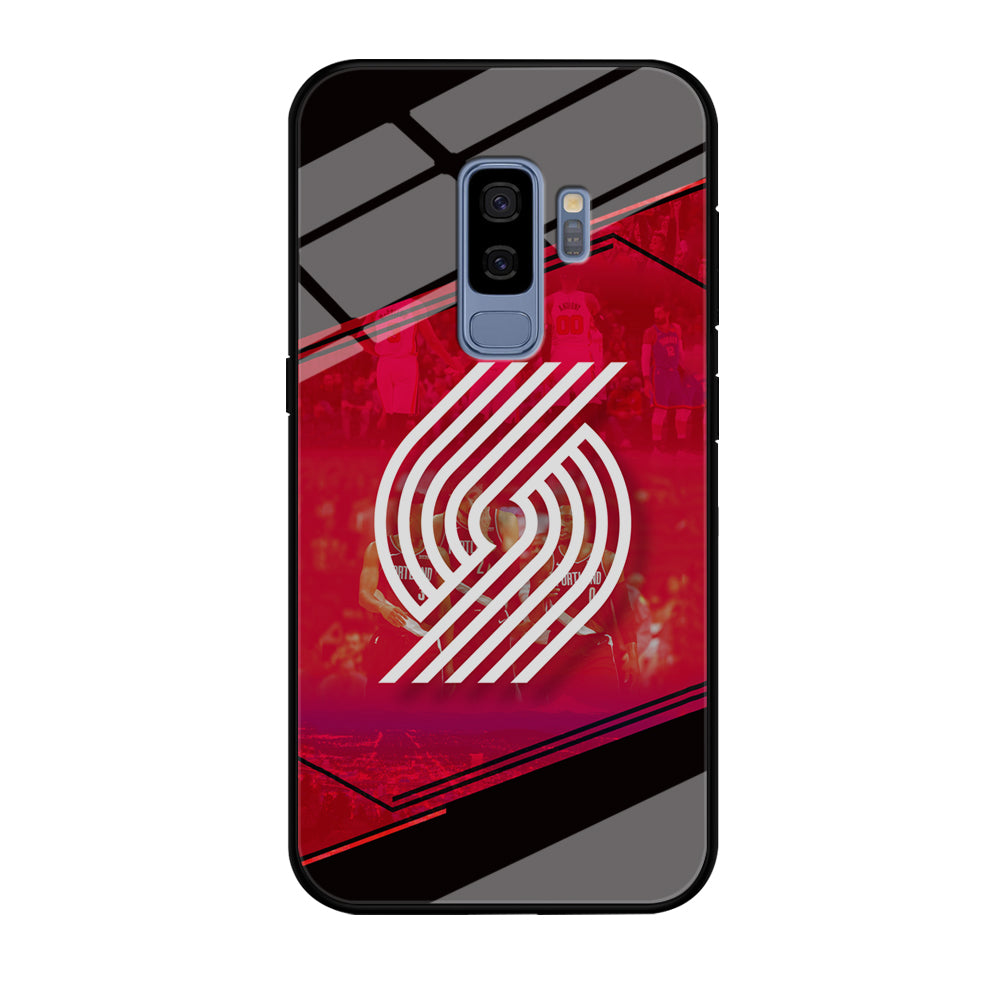 Portland Trail Blazers Silhouette on Red Samsung Galaxy S9 Plus Case
