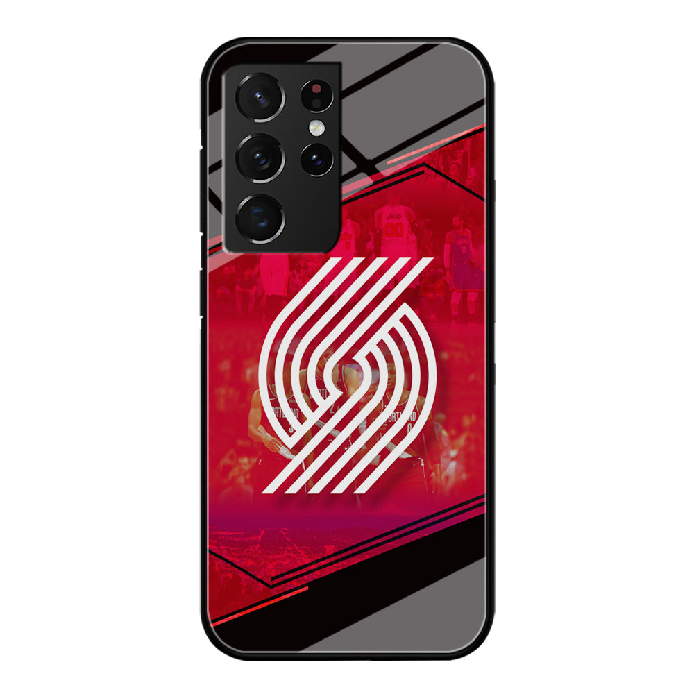Portland Trail Blazers Silhouette on Red Samsung Galaxy S21 Ultra Case