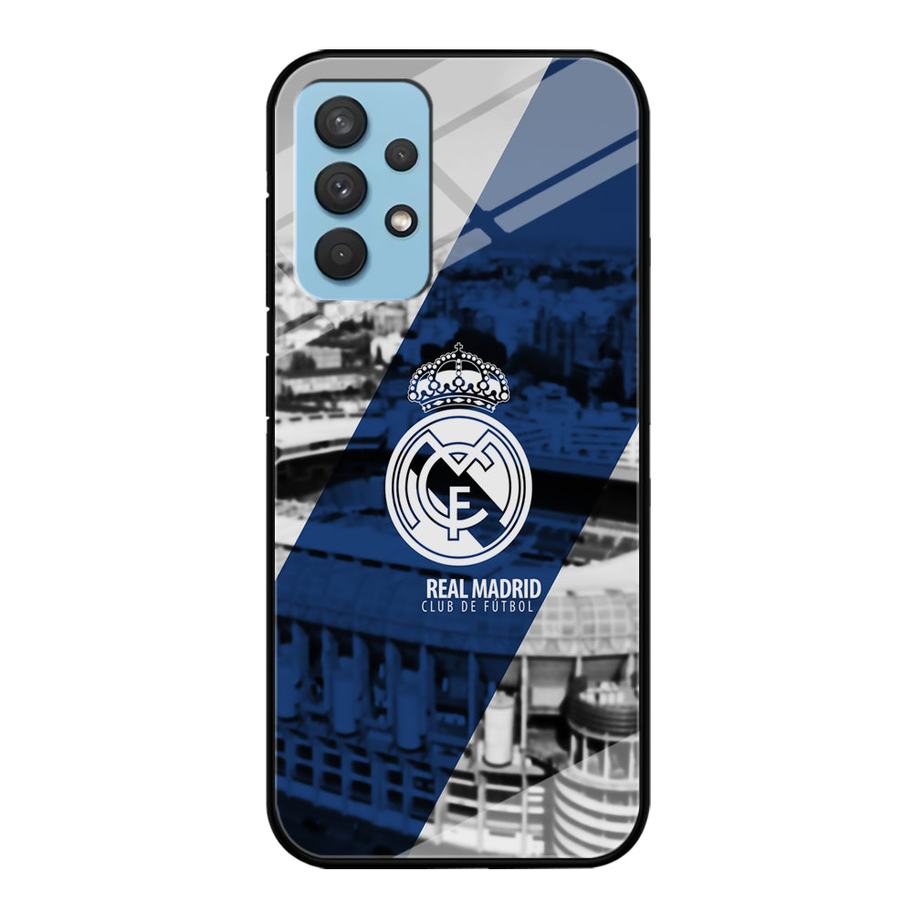 Real Madrid White Silhouette Samsung Galaxy A32 Case