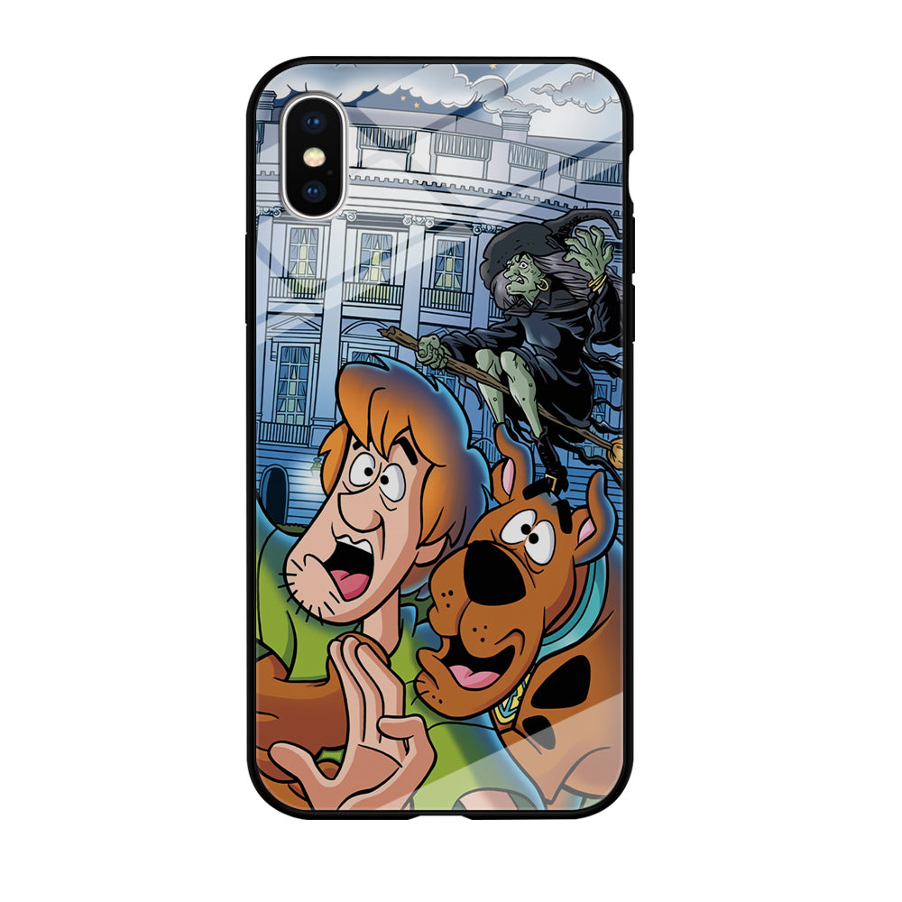 Scooby Doo Running From The Witch iPhone Xs Max Case