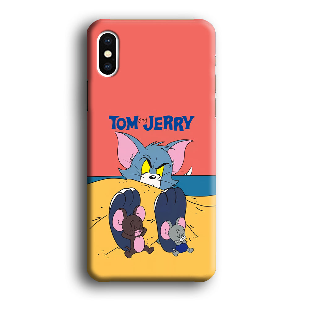 Tom and Jerry Enjoy at The Beach iPhone X Case