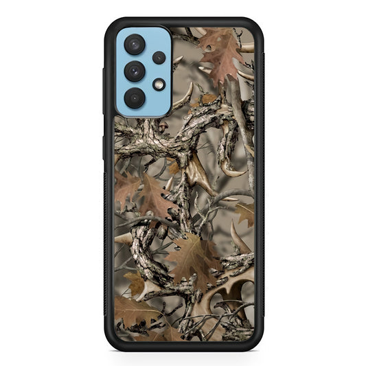 Camo Dry Leaves and Deer Horns Samsung Galaxy A32 Case