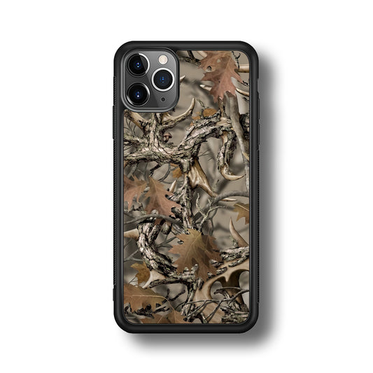 Camo Dry Leaves and Deer Horns iPhone 11 Pro Max Case