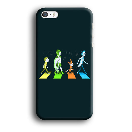 Rick and Morty Walk in Cross iPhone 5 | 5s 3D Case